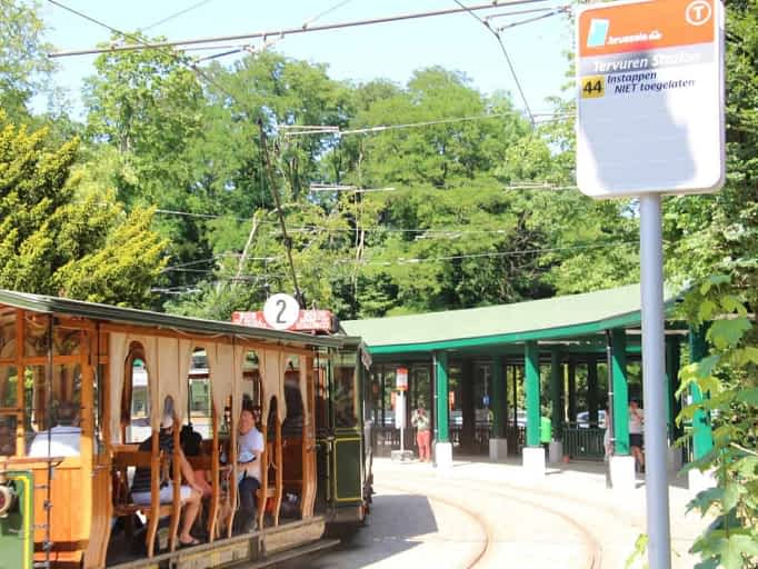 Tram 44 at Tervuren station