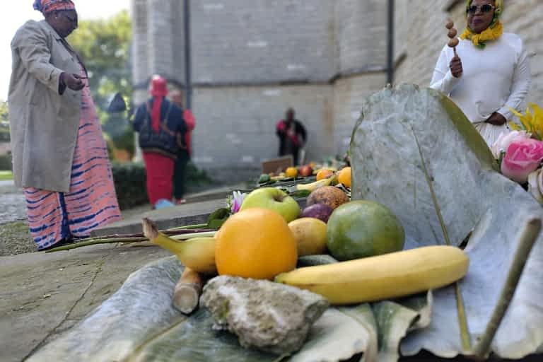 Photo of the Graves of the Seven at Sint-Jan Evangelist Church