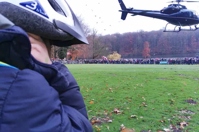 Sinterklaas per helikopter naar Tervuren