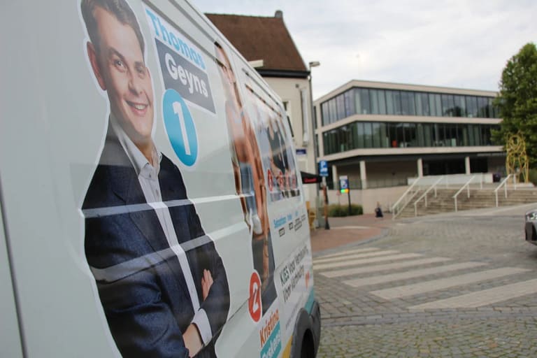 Thomas Geyns en Kristina Eyskens tijdens de campagne
